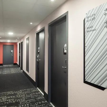 Otel Paris Porte De Bagnolet